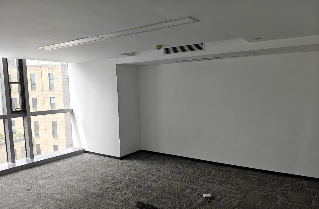 赛格ECO中心 428㎡ 精装 中楼层办公室出租