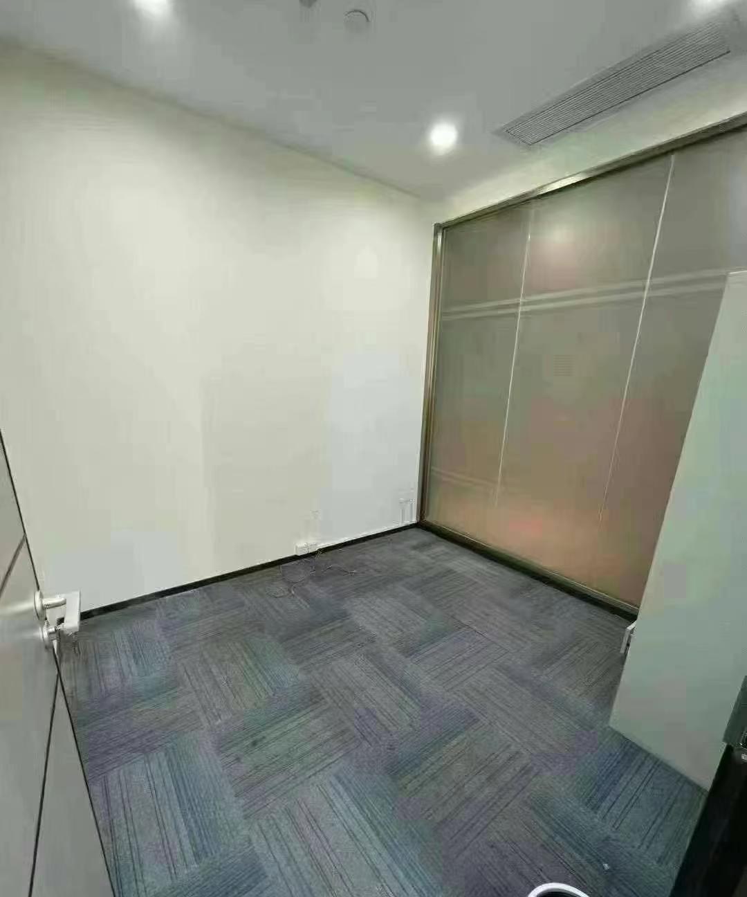荣德国际-A座 399㎡ 精装 中楼层办公室出租
