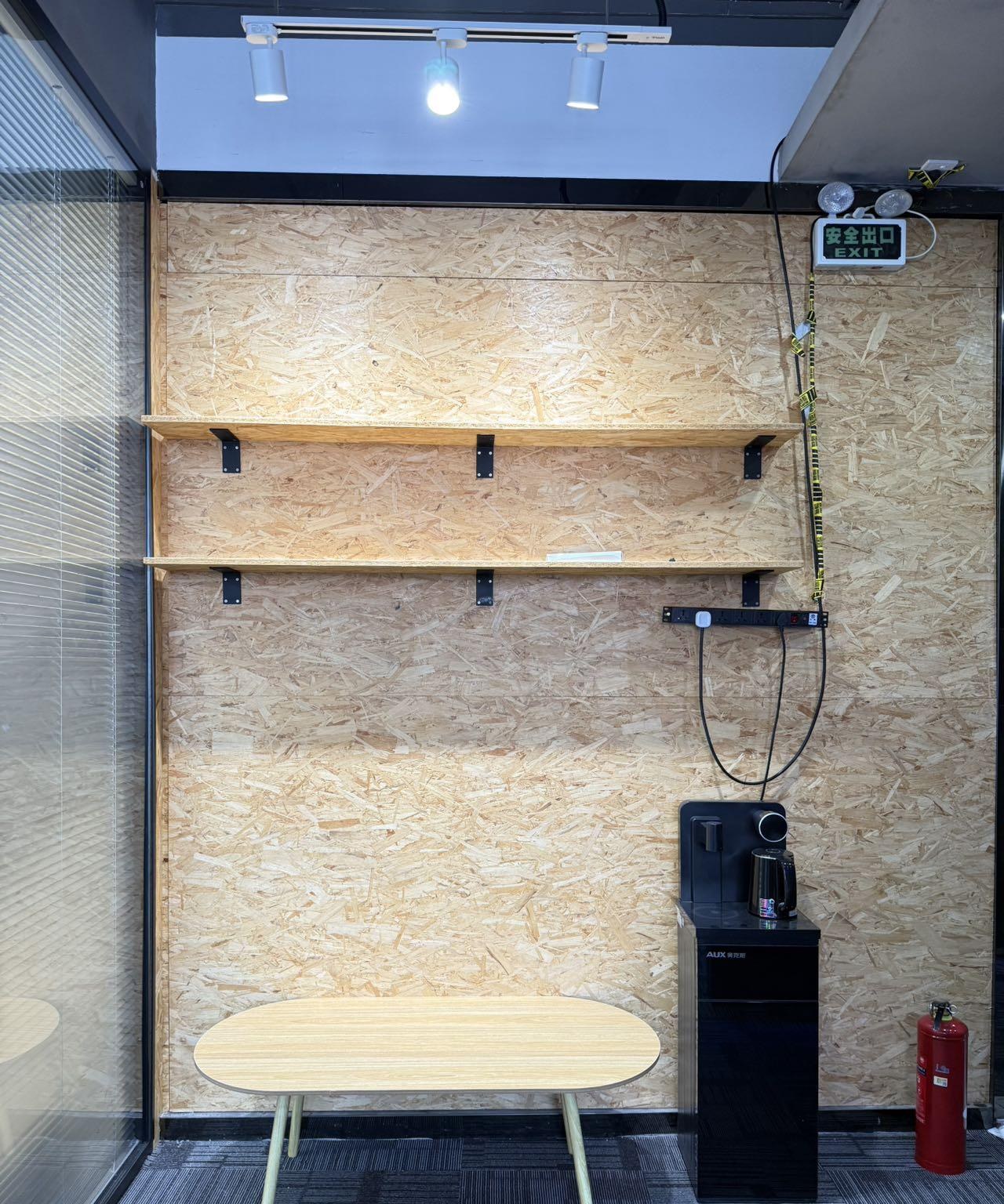 麻雀岭工业区-8号楼 70㎡ 精装 高楼层办公室出租