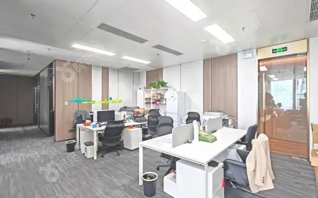 350㎡精装办公室 前海鸿荣源中心·近桂湾站·高层