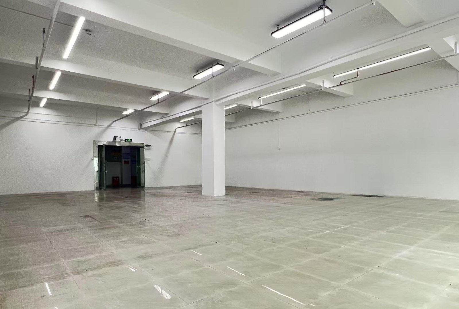 八卦岭工业区 255㎡ 精装 低楼层办公室出租