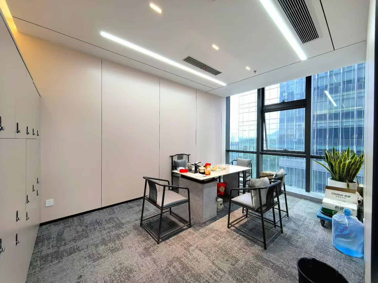 光峰科技大厦230㎡办公室出租