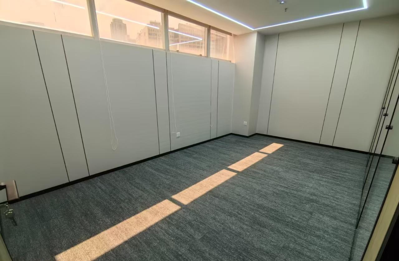 文蔚大厦 227㎡ 精装 中楼层办公室出租