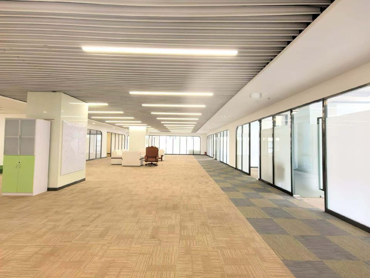 南山区科技园写字楼出租 科兴科学园 950㎡精装