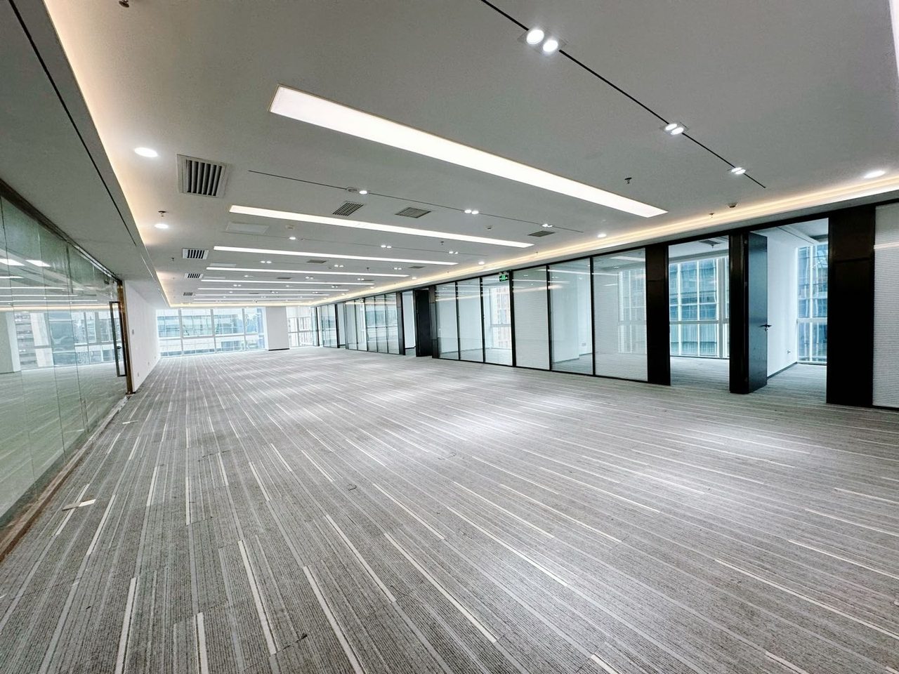 大冲商务中心543㎡精装写字楼(南山区科技园) 近高新园站实景图