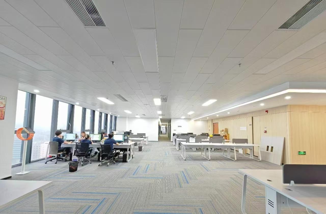 宝能桦穗数创云城 3035㎡ 精装 高楼层办公室出租实景图