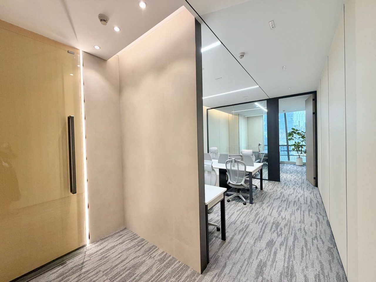 南山区科技园写字楼出租 怡化金融科技大厦 112㎡豪装实景图