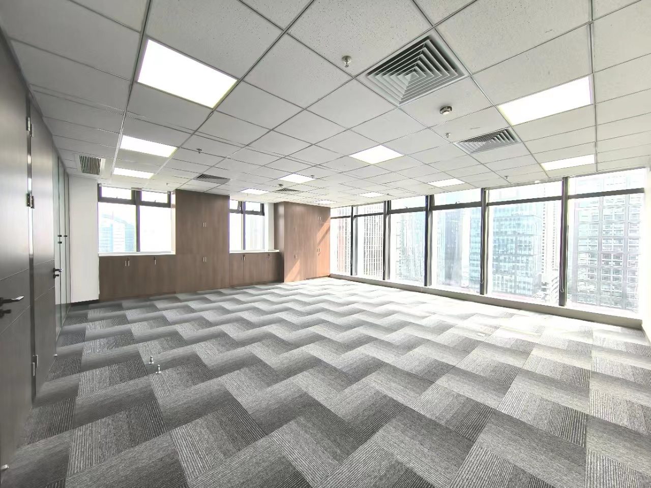 中科大厦写字楼1507㎡精装户型·高层四面采光向出租