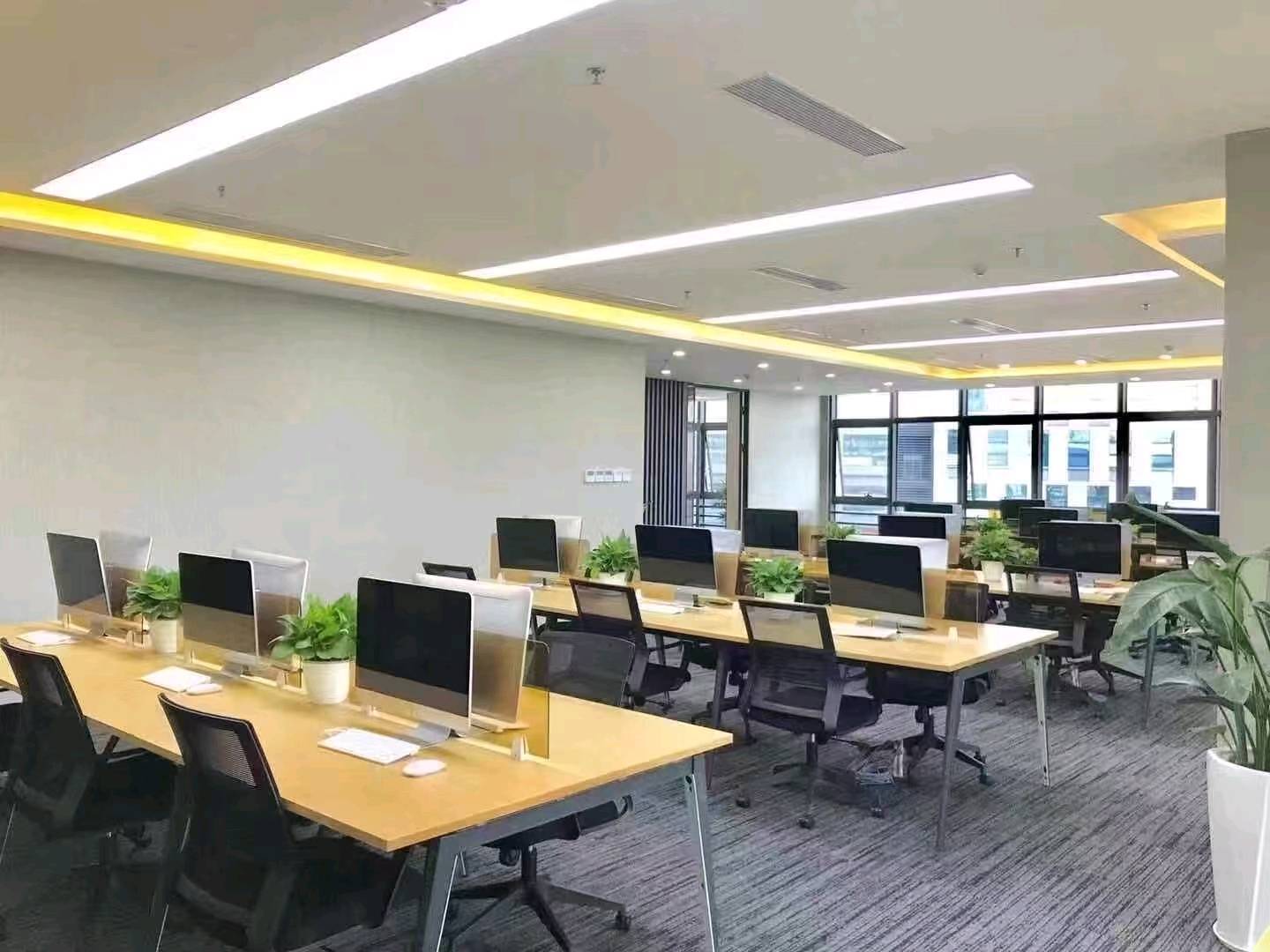 TCL国际E城 821㎡ 精装 高层办公室出租