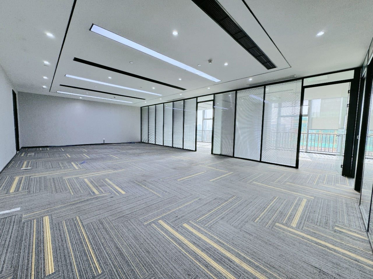 南山区科技园写字楼出租 酷派大厦 273㎡精装