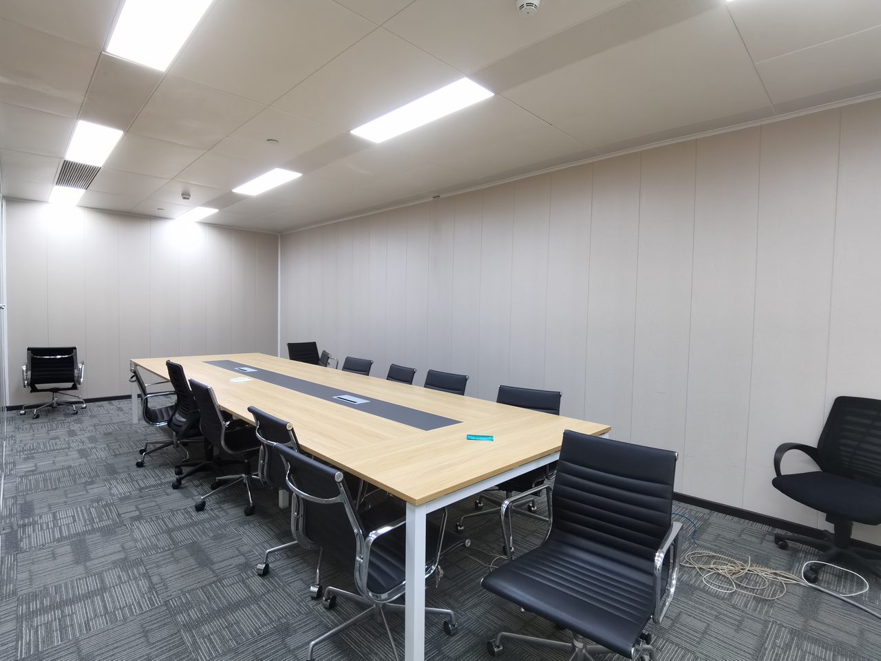 南山区科技园写字楼出租 源政创业大厦 335㎡豪装