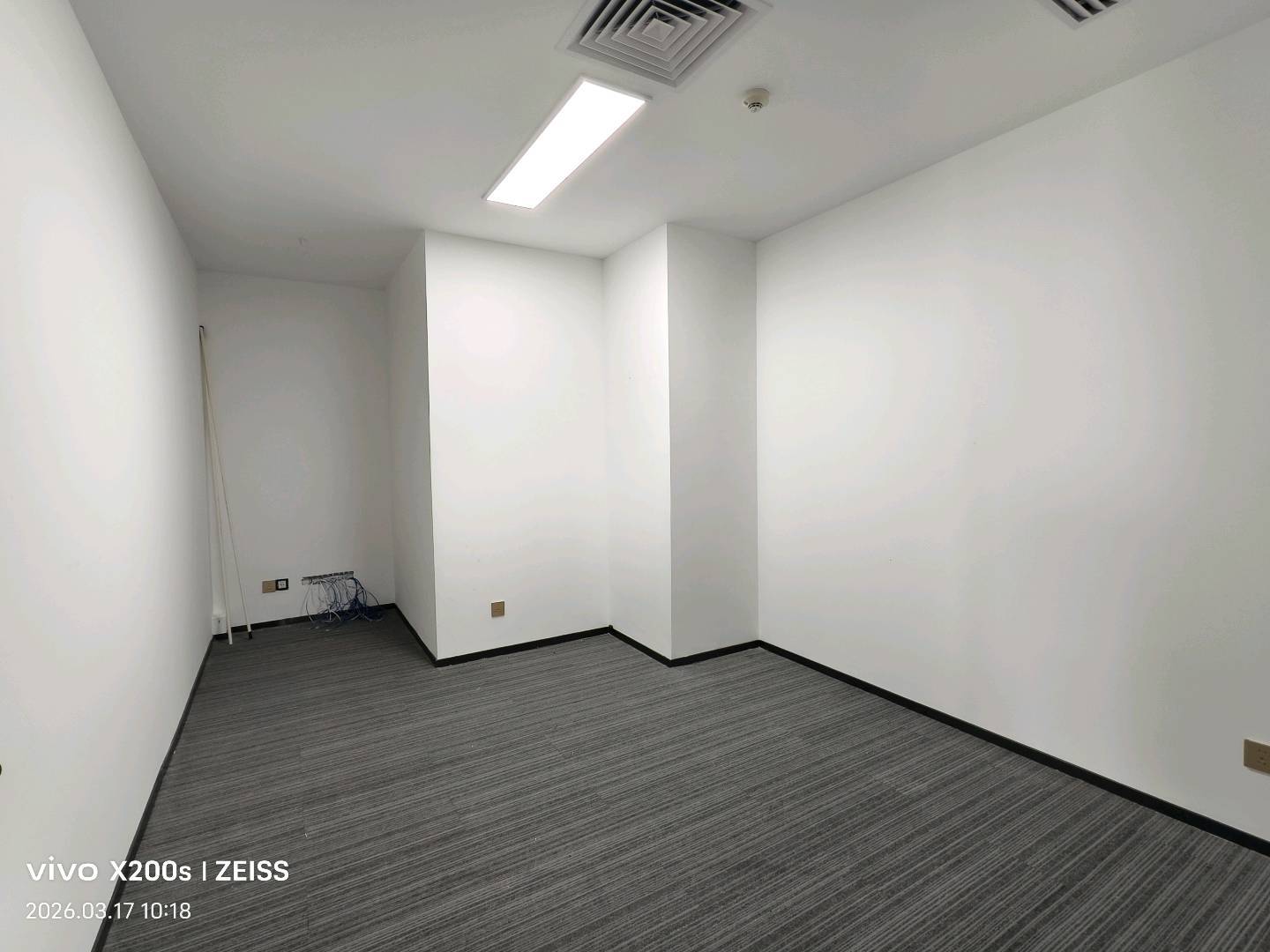 莲花广场 144㎡ 精装 低层办公室出租
