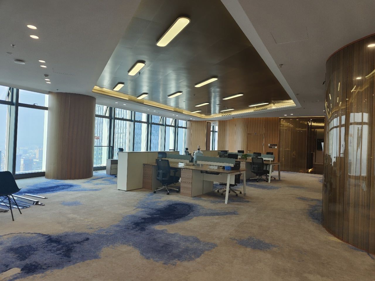 卓越前海壹号 1263㎡ 豪装 高层办公室出租