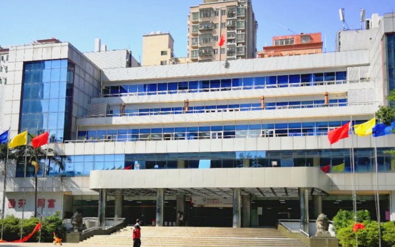 麻布居委大楼 图片1