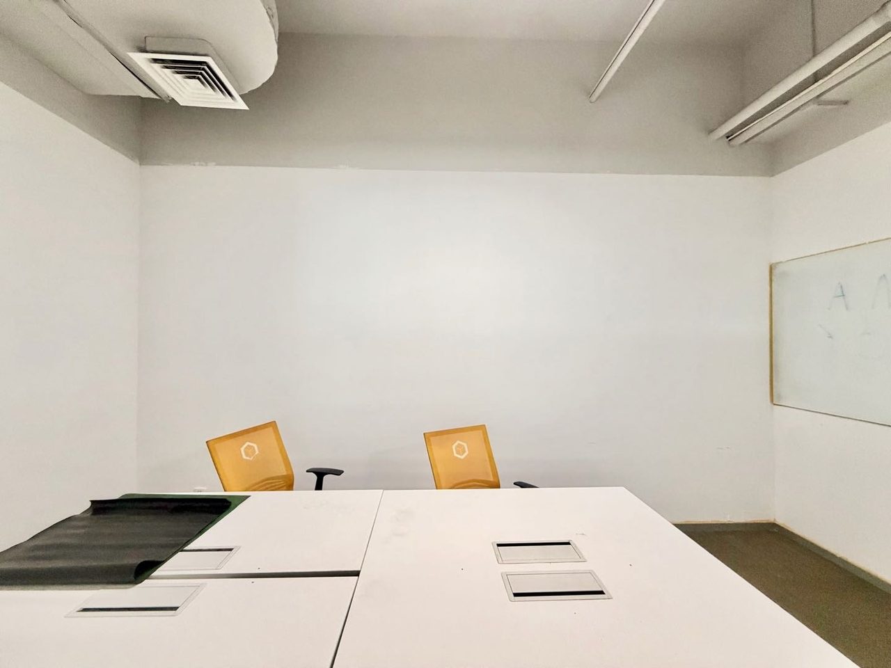 南山区科技园 高新技术产业园(虚拟大学园)15㎡精装办公间中层出租