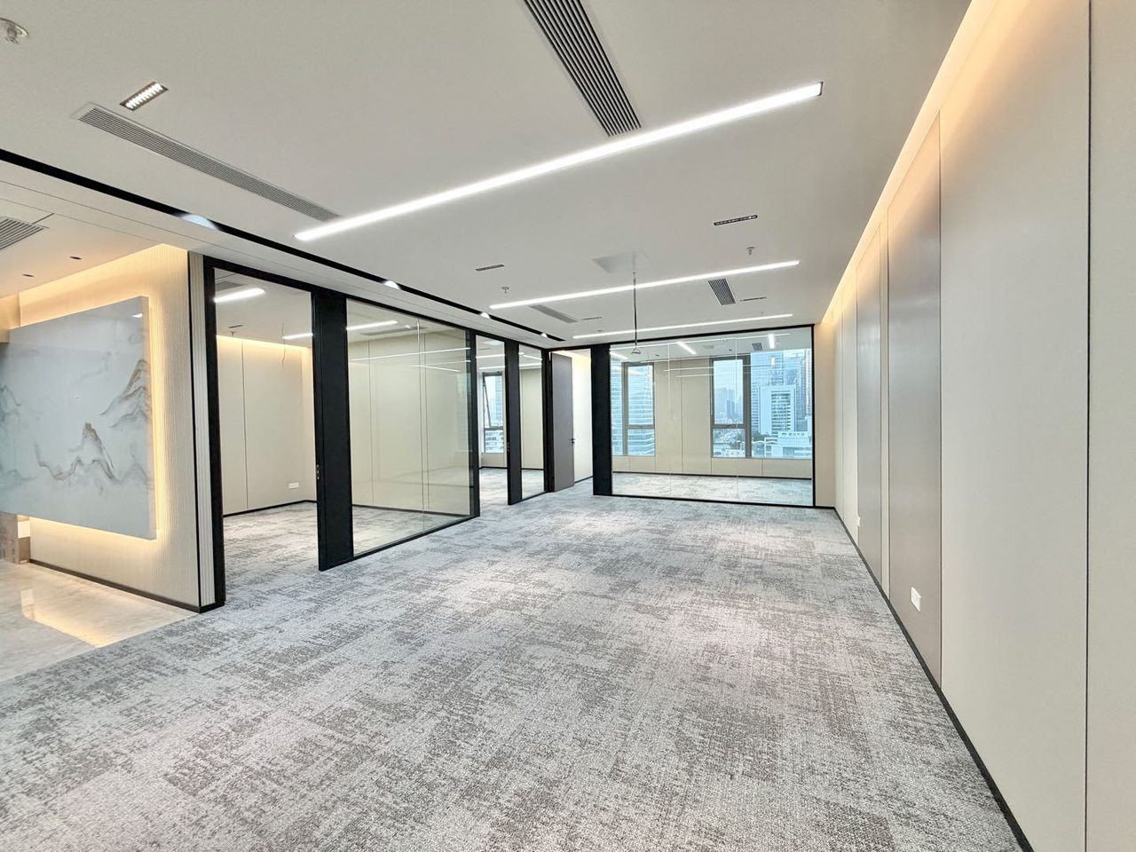 南山区科技园写字楼出租 远望谷大厦 288㎡精装实景图