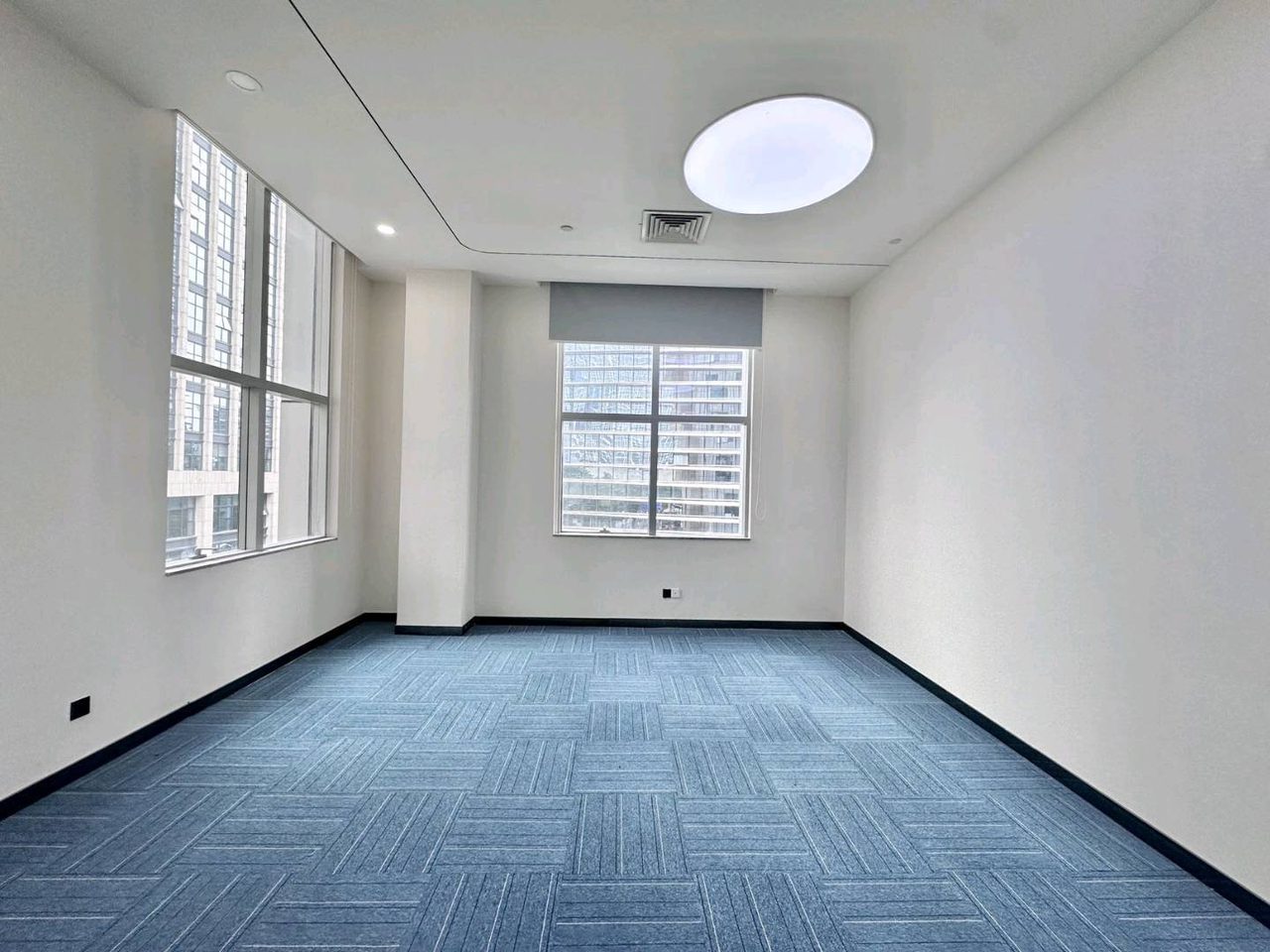 南山区科技园写字楼出租 中科纳能大厦 380㎡精装