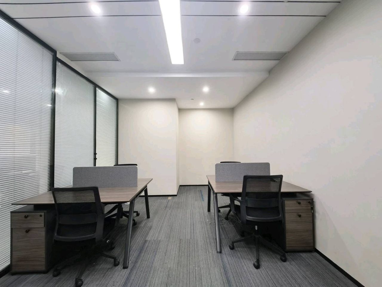 京基滨河时代写字楼789㎡精装户型·高层东南向出租