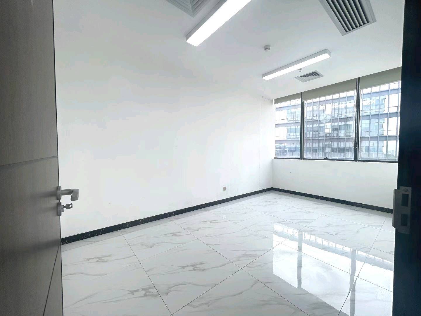 创维创新谷 158㎡ 精装 中层办公室出租