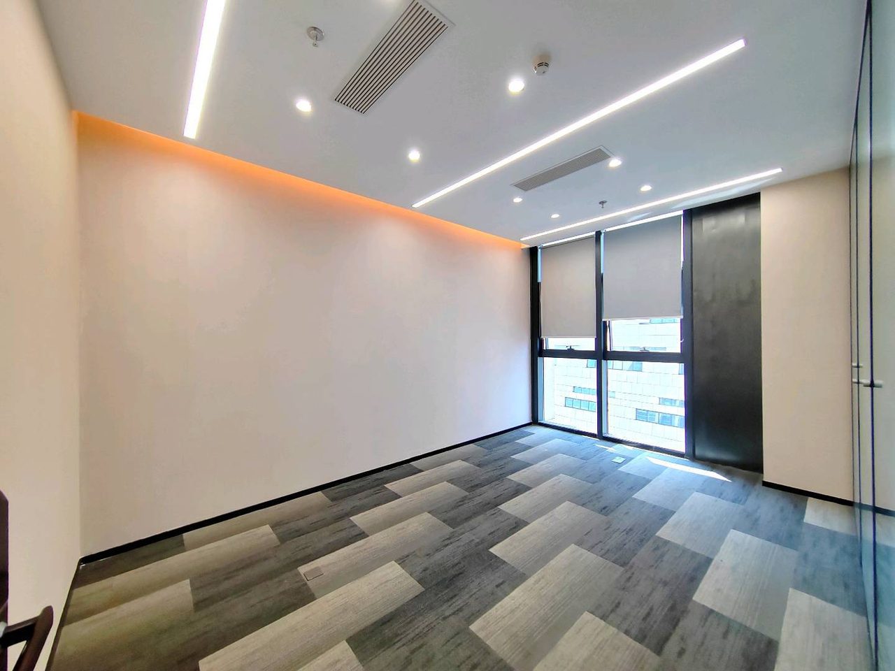 南山区科技园 北科大厦150㎡精装办公间中层出租