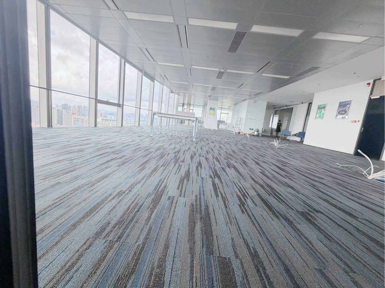 汉京中心(汉京金融中心)596㎡精装办公室出租,高层东南向采光好实景图