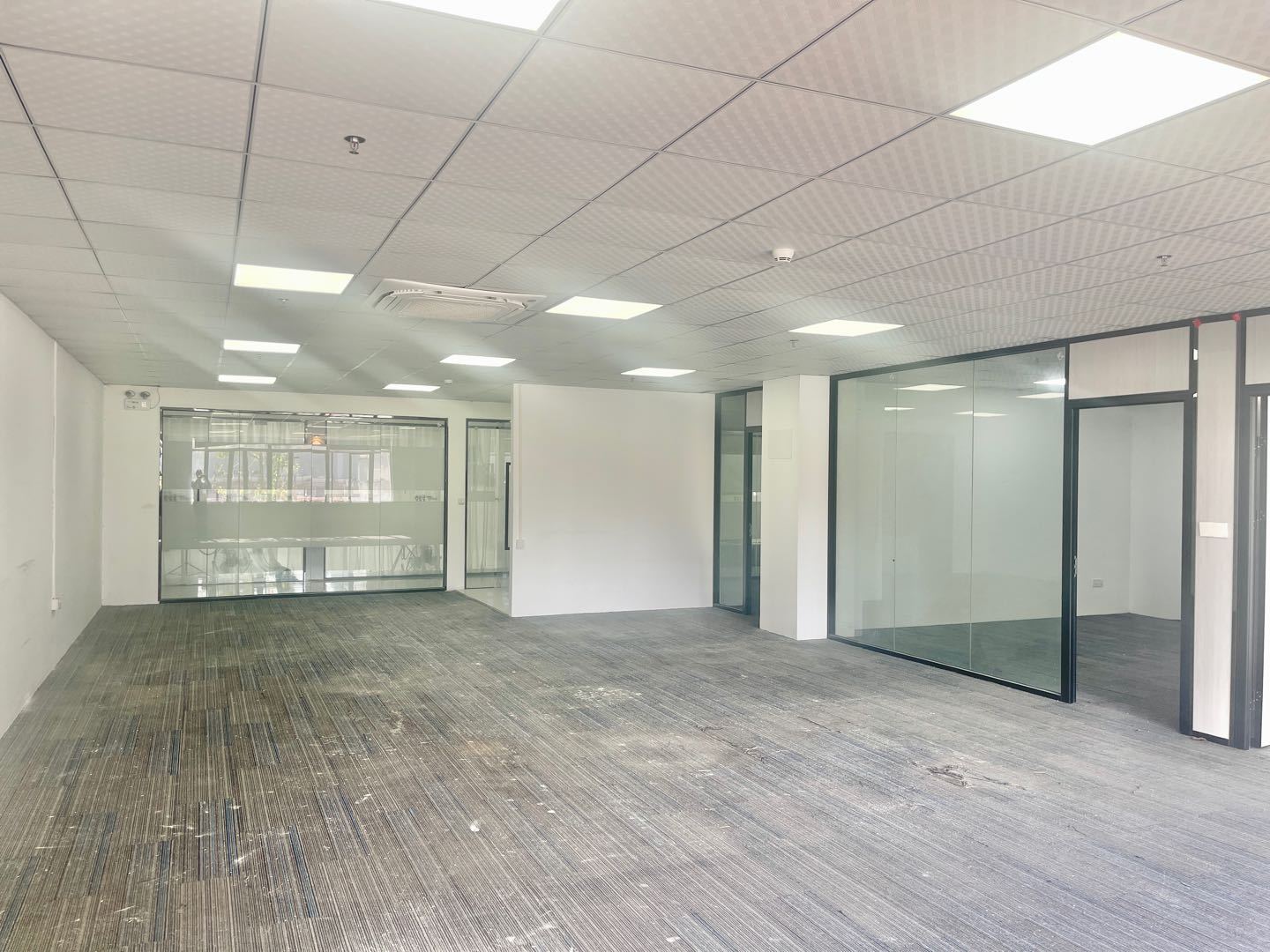 长园新材料港 226㎡ 精装 低层办公室出租