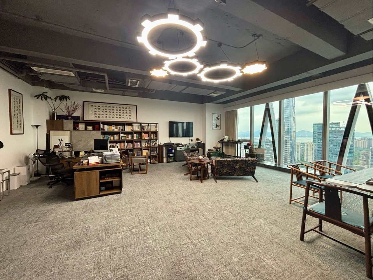 海信南方大厦748㎡精装写字楼（南山区后海） 近人才公园站