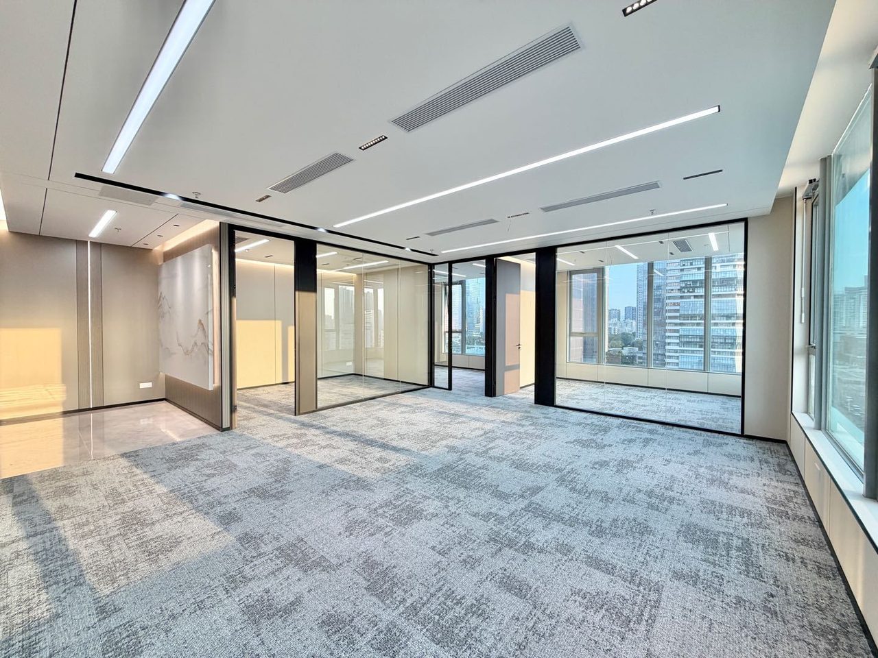 147㎡豪装办公室 远望谷大厦·近粤海门站·中层
