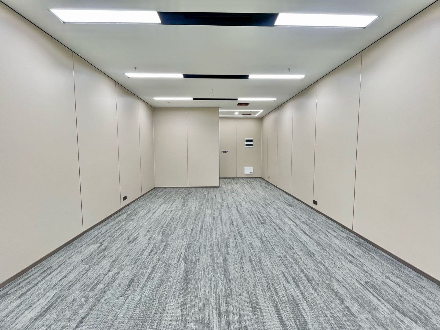 智慧广场 143.9㎡ 精装 中层办公室出租