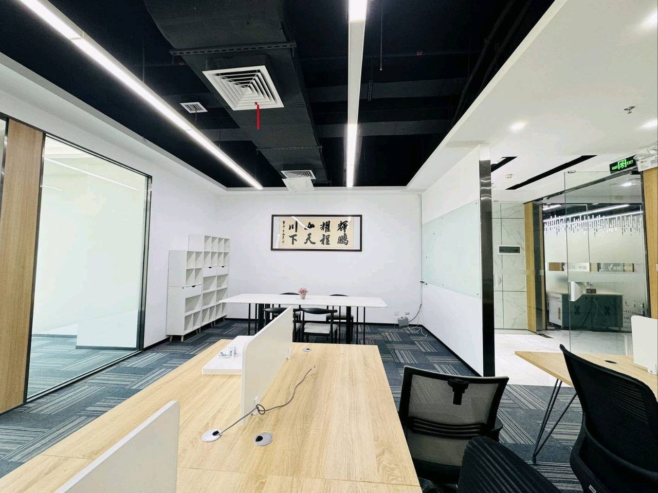 南山区华侨城 方大城172㎡精装办公间中层出租