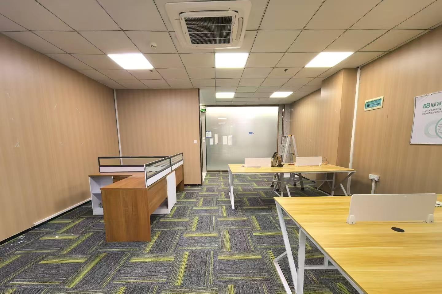 深圳安华工业区 148㎡ 精装 低楼层办公室出租