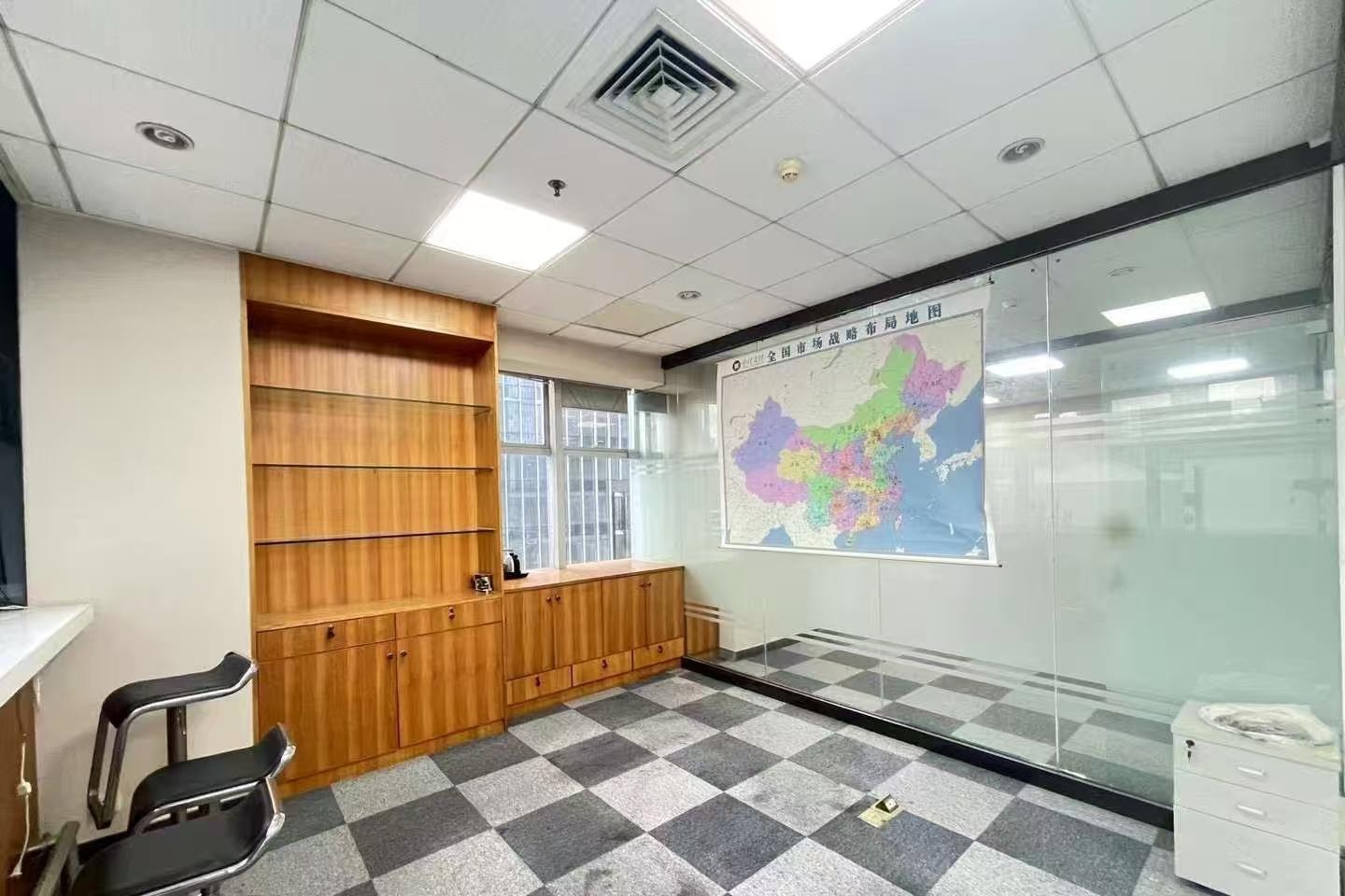 万骏经贸大厦 150㎡ 精装 中楼层办公室出租