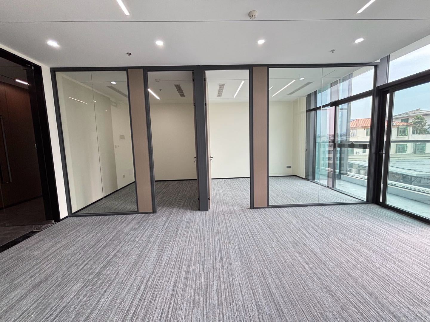 和泰中心 174㎡ 精装 低层办公室出租