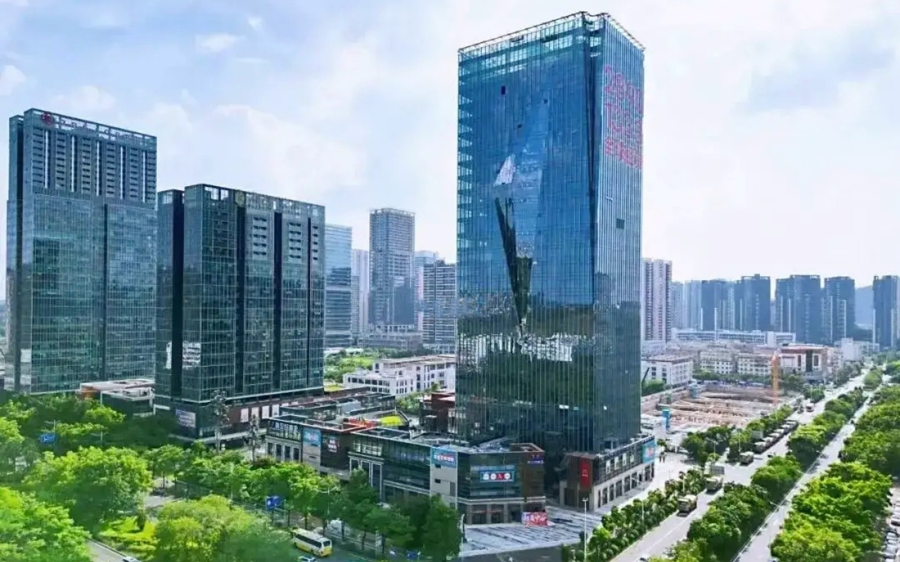 颐安智富大厦实景图