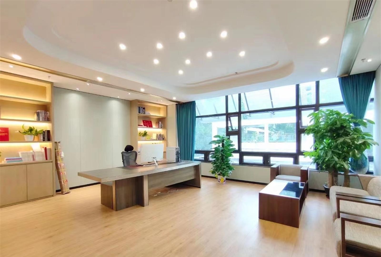 深圳市软件产业基地 1550㎡ 精装 高楼层办公室出租实景图
