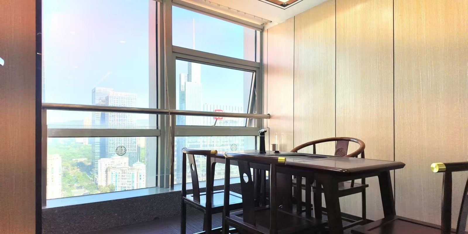 创建大厦 188㎡ 精装 低楼层办公室出租