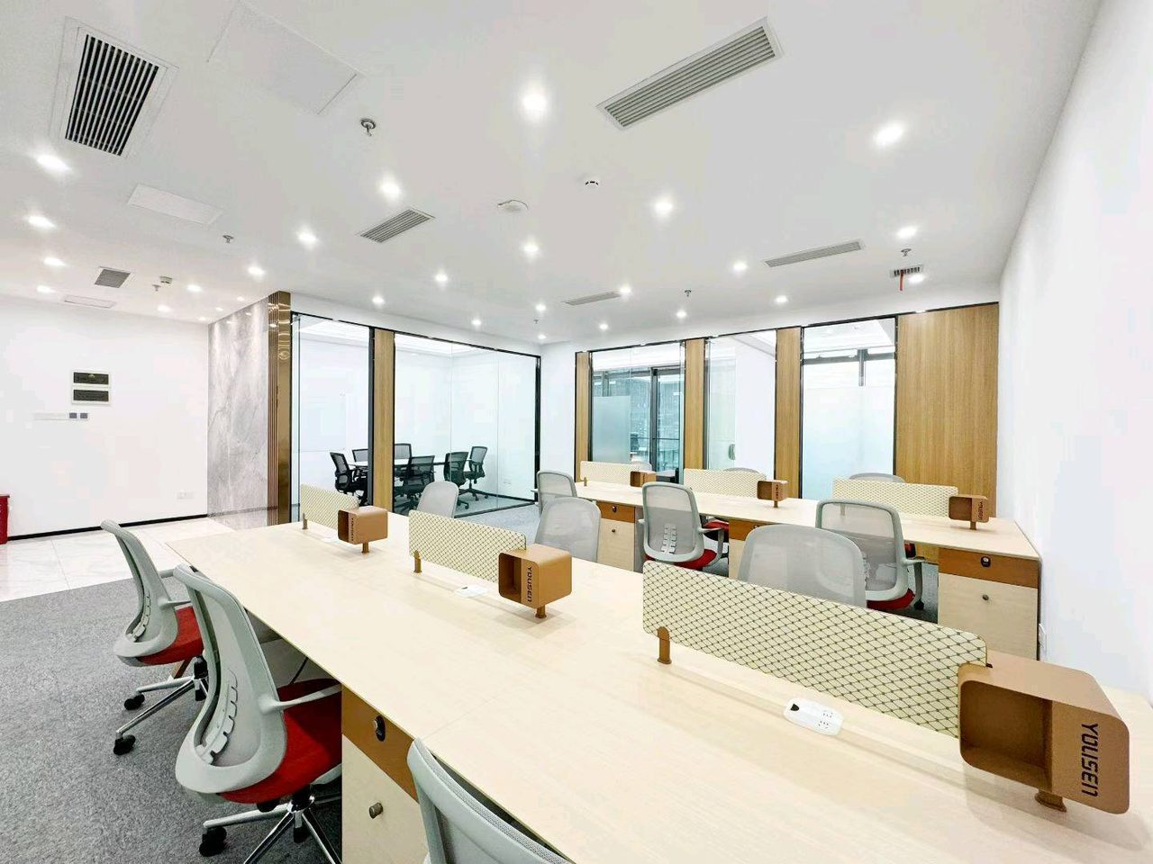方大城写字楼235㎡精装户型·高层西向出租实景图