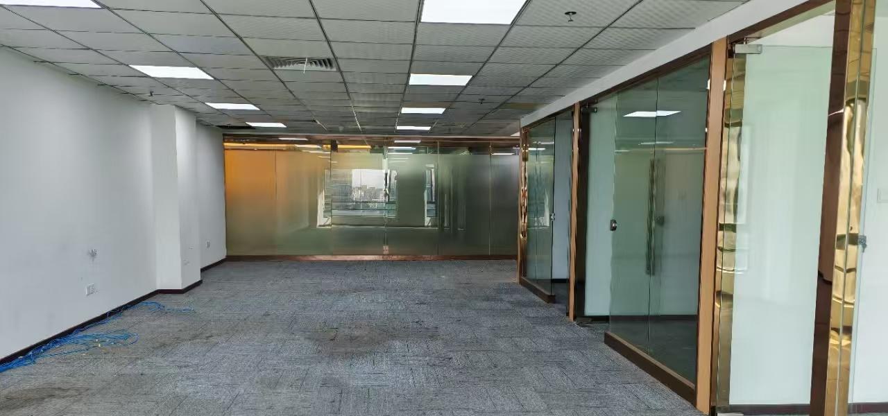 天祥大厦 258㎡ 精装 中楼层办公室出租实景图