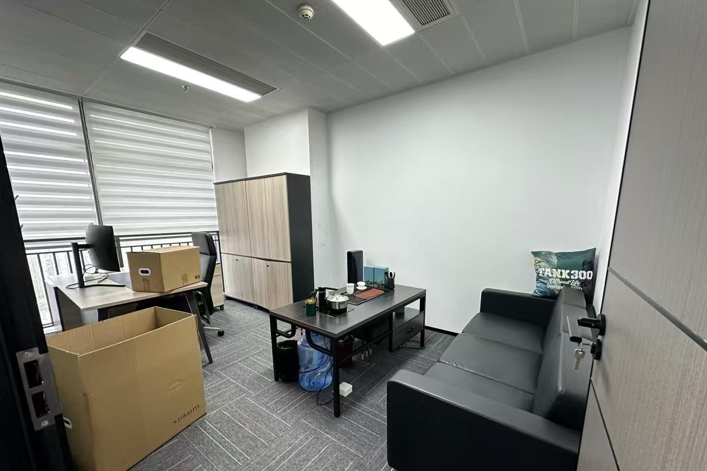 绿景红树湾壹号 188㎡ 精装 中楼层办公室出租