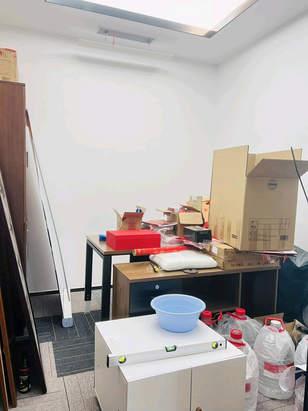 南山区前海写字楼出租 振业国际商务中心 288㎡精装