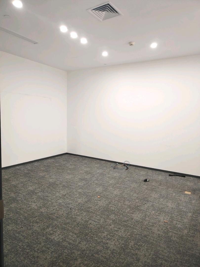 达实智能大厦 366㎡ 精装 中层办公室出租