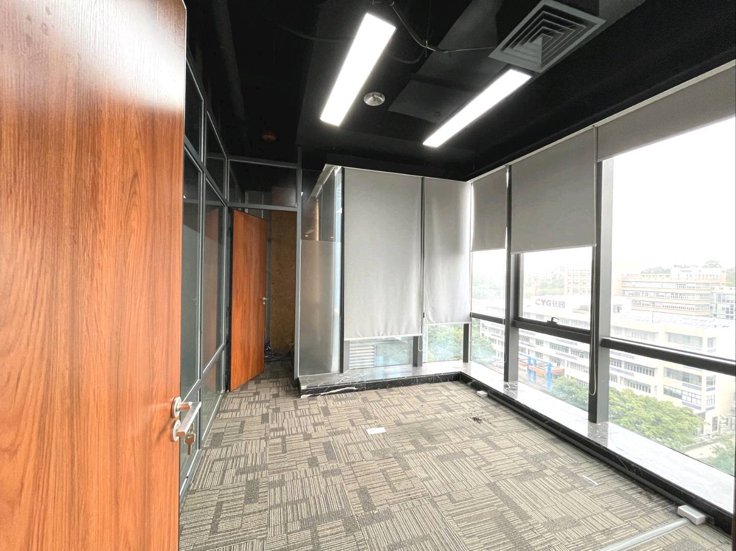 科兴科学园 313㎡ 精装 中层办公室出租