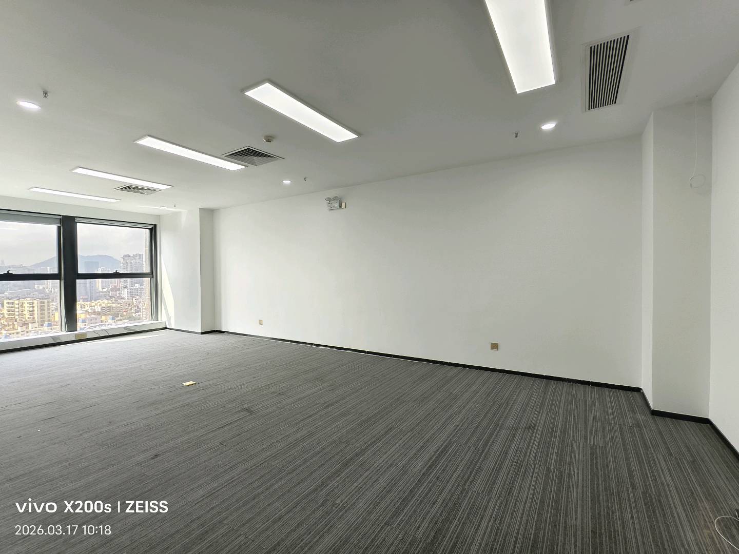 莲花广场 144㎡ 精装 低层办公室出租