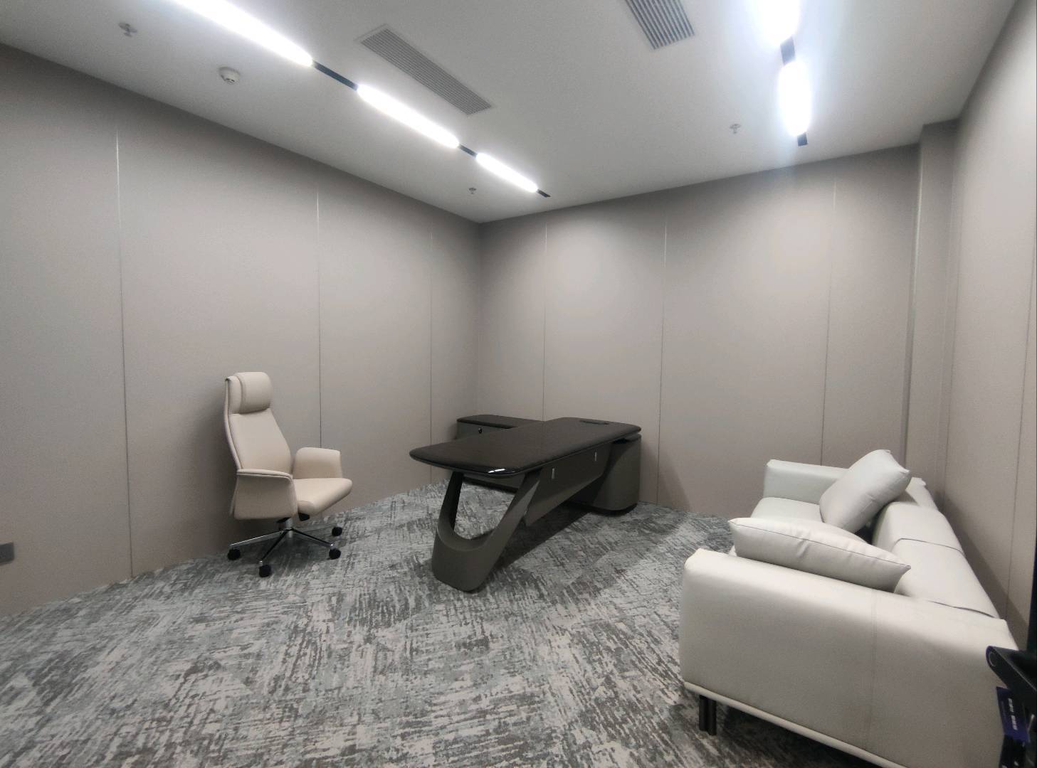 先健科技大厦 335㎡ 豪装 高层办公室出租