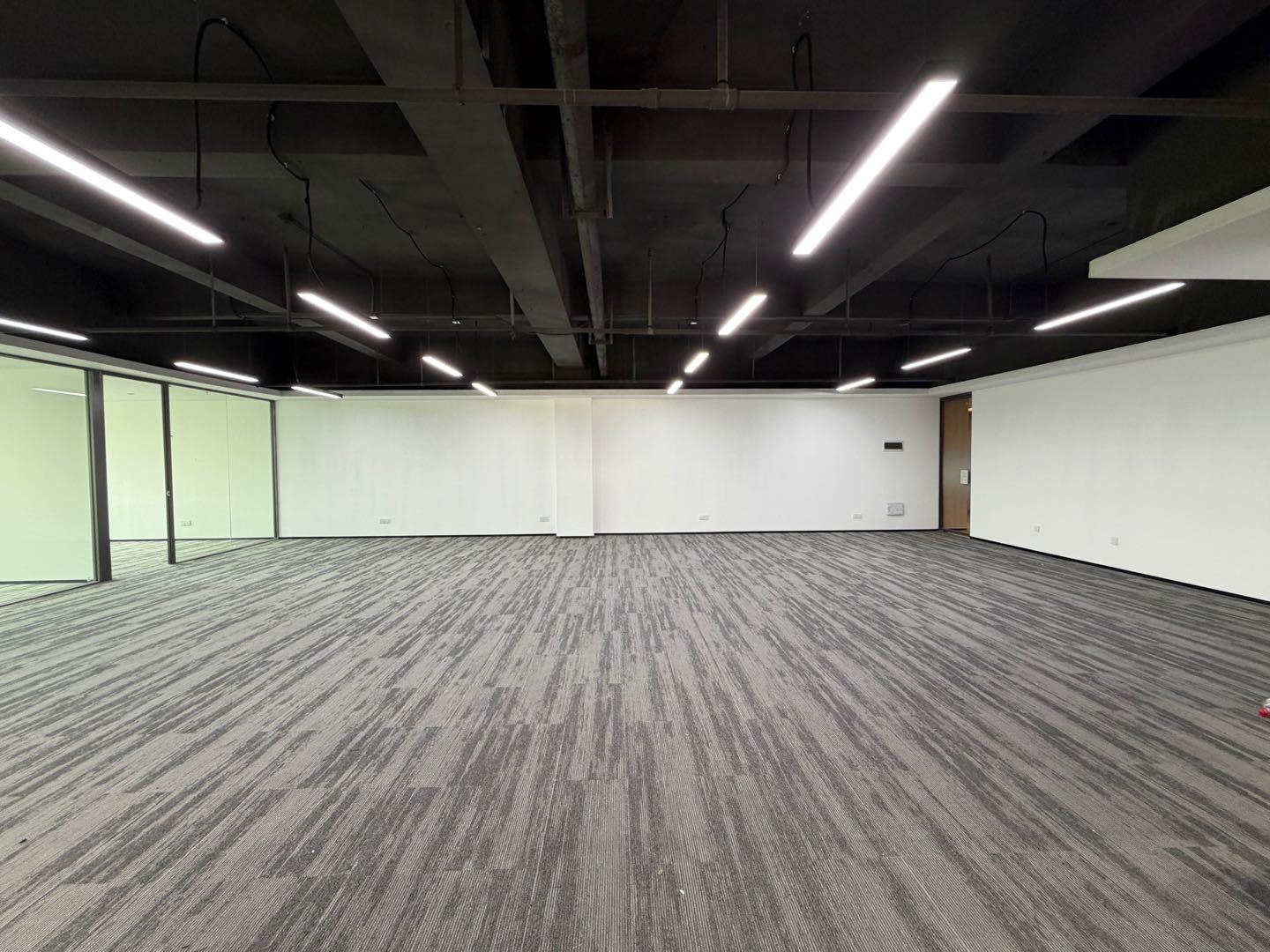 高新技术产业园(虚拟大学园) 300㎡ 精装 高层办公室出租