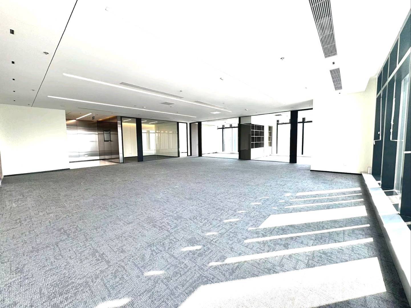 三一云都 528㎡ 精装 中层办公室出租