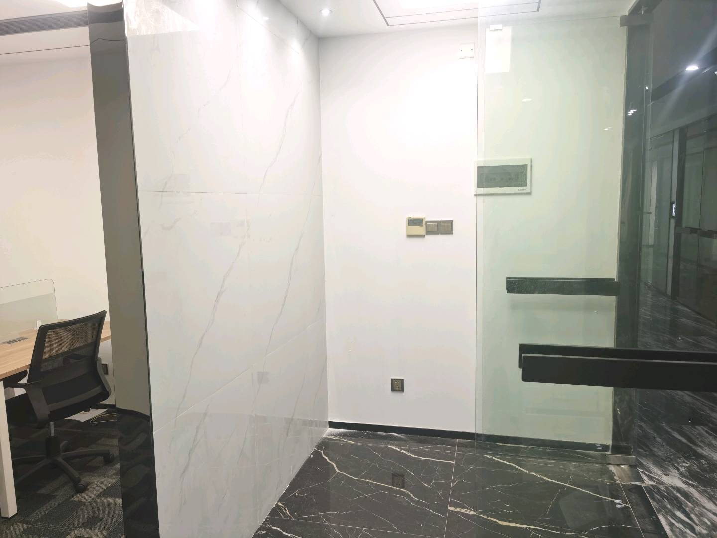 大族科技大厦 50㎡ 精装 中层办公室出租