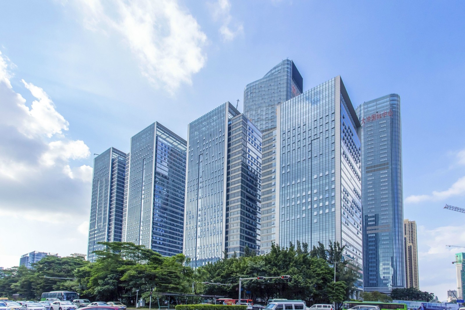 南山金融大厦实景图