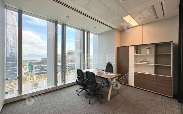 联想后海中心498㎡豪装办公室出租，中层东向采光好