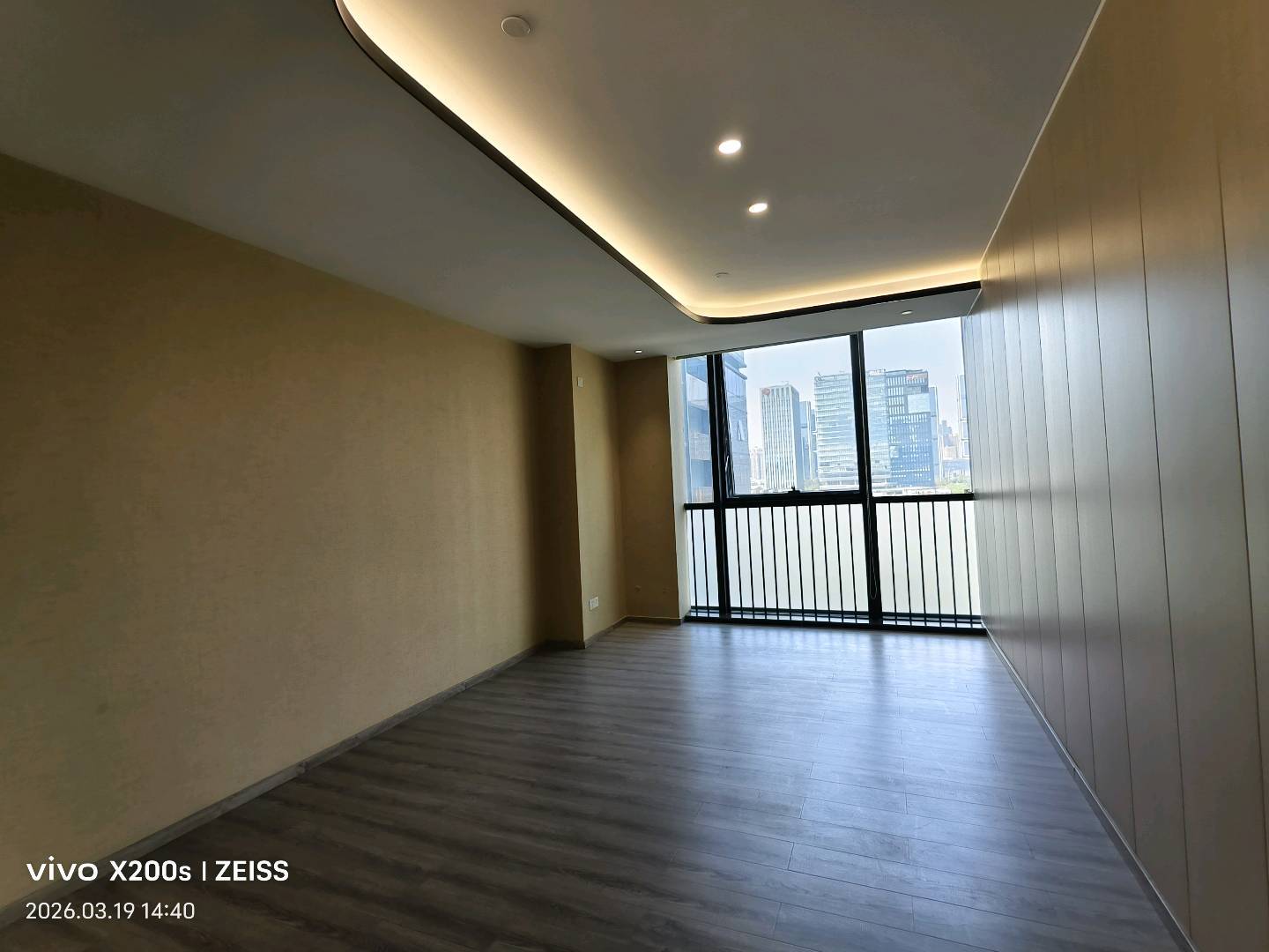 源政创业大厦 330㎡ 精装 中层办公室出租